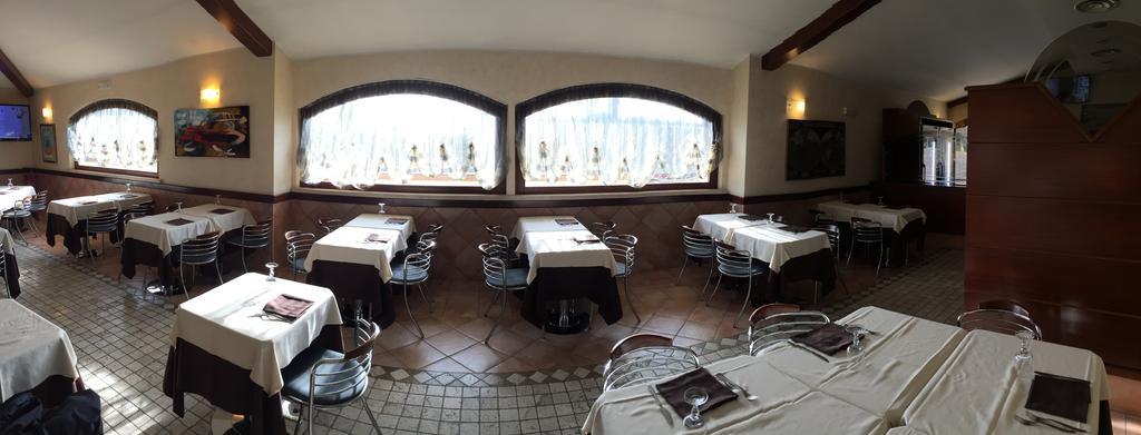 La Locanda Del Cavaliere Borgo Montello Екстериор снимка