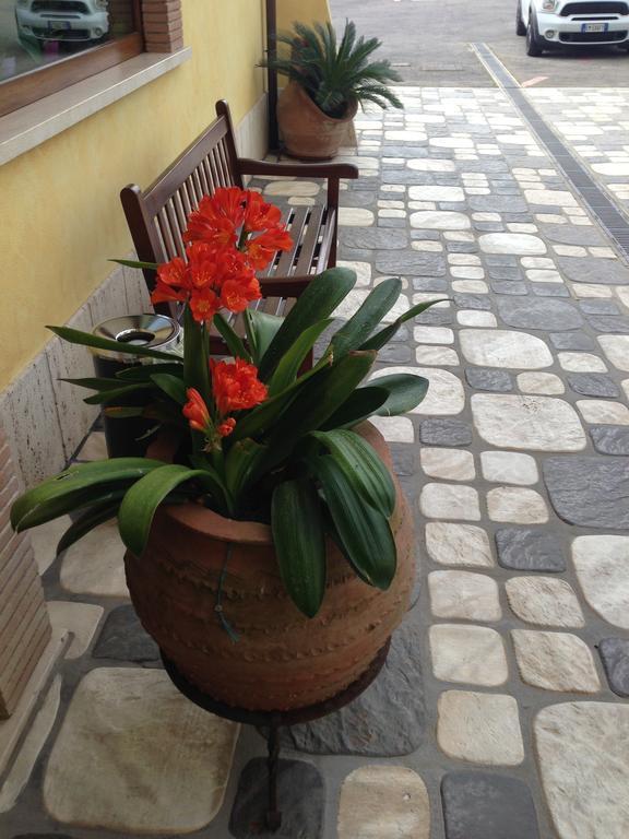 La Locanda Del Cavaliere Borgo Montello Екстериор снимка