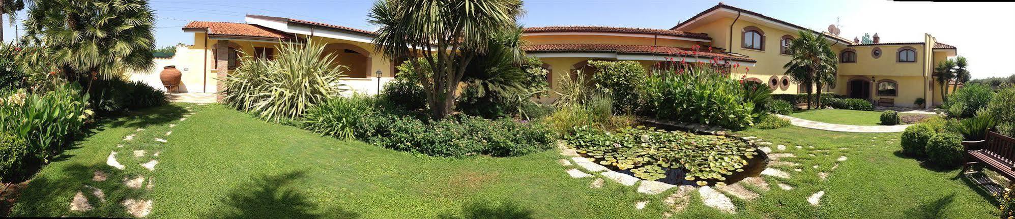 La Locanda Del Cavaliere Borgo Montello Екстериор снимка